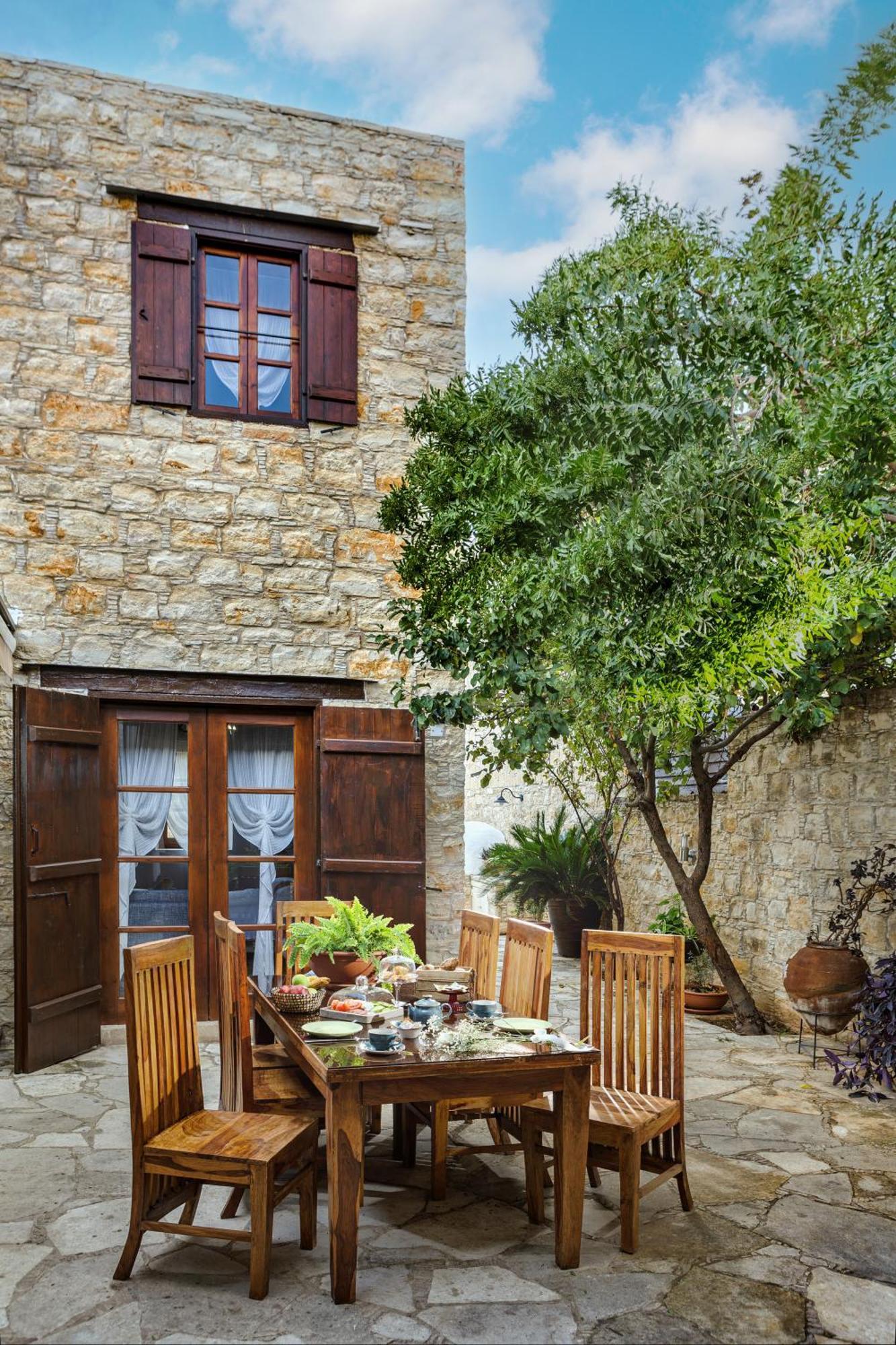Oinoessa Traditional Boutique Guest Houses Lofou Exteriör bild